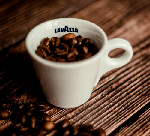 cafe-lavazza-taza